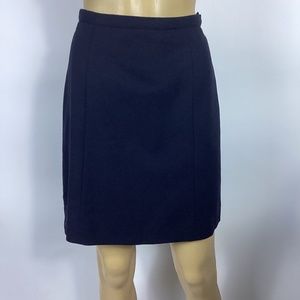 Emporio Armani black mini skirt.42 / 6